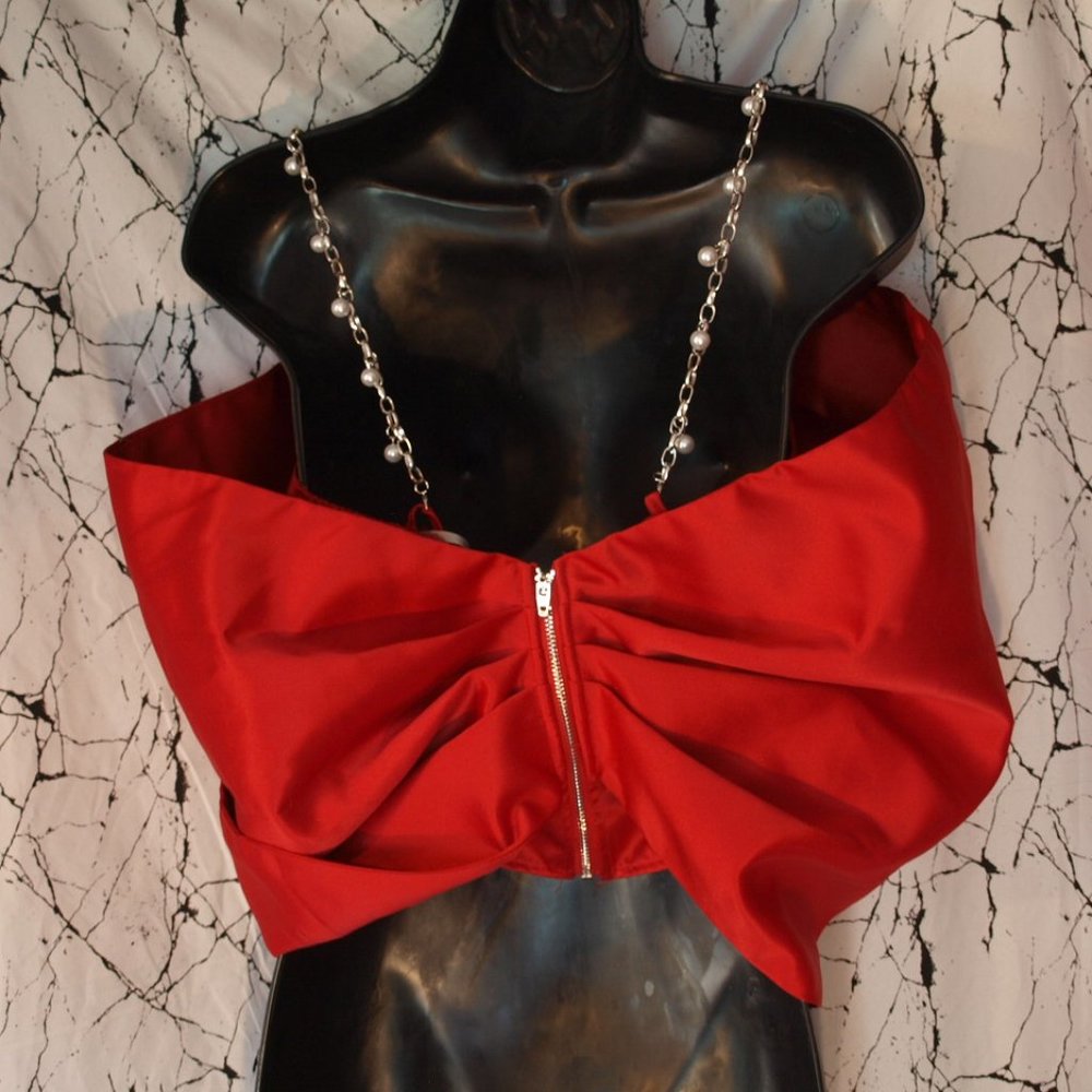 RED HALTER With Chain Straps BY SHEIN SIZE S USED FOR PHOTO SHOOT